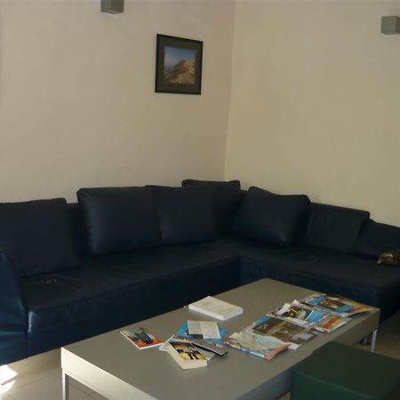 Hi Hostel غييكا المظهر الخارجي الصورة