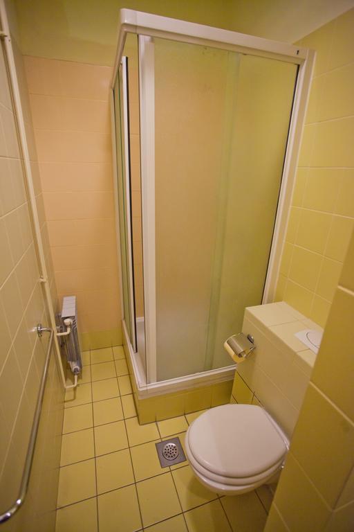 Hi Hostel غييكا المظهر الخارجي الصورة